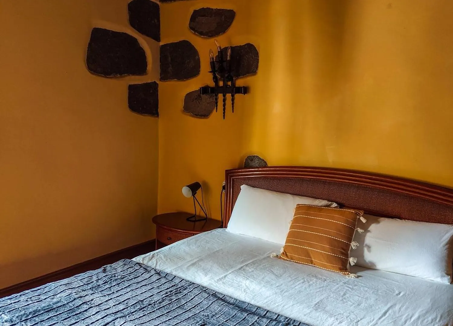 Tulia Guesthouse & Coworking Los Realejos Spain