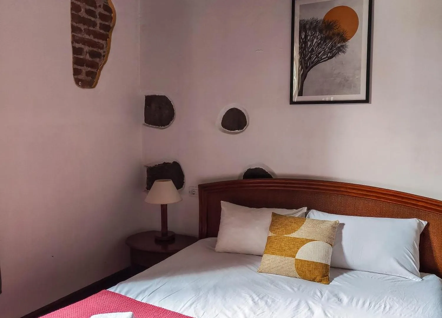 Tulia Guesthouse & Coworking Los Realejos