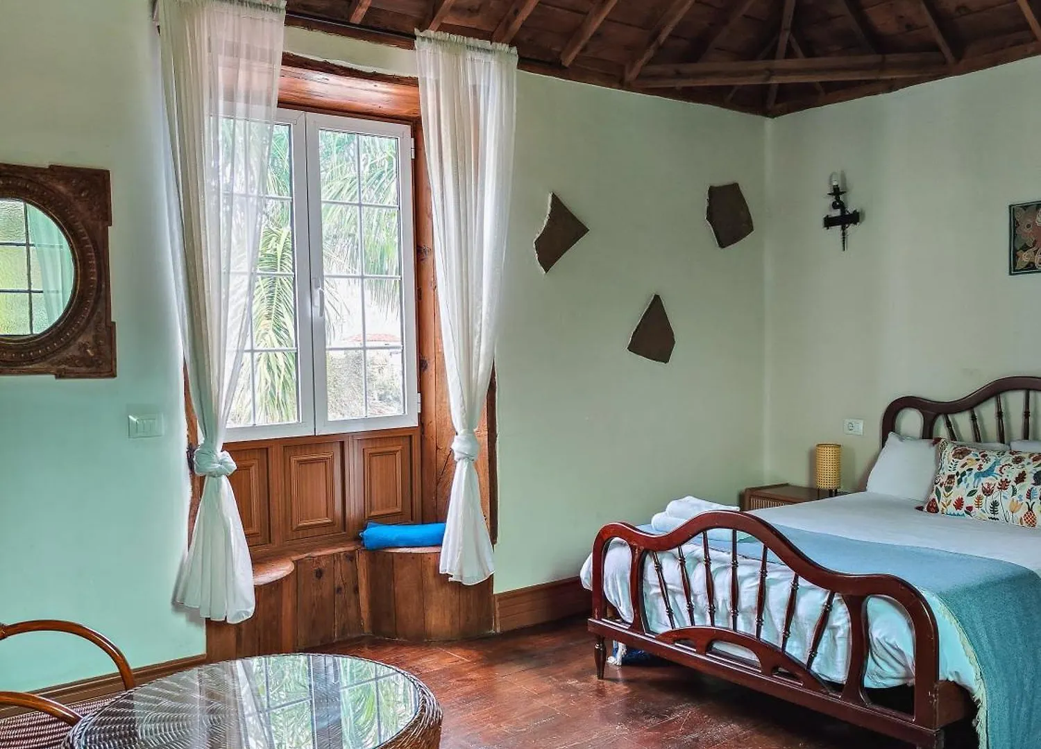 Tulia Guesthouse & Coworking Los Realejos Spain